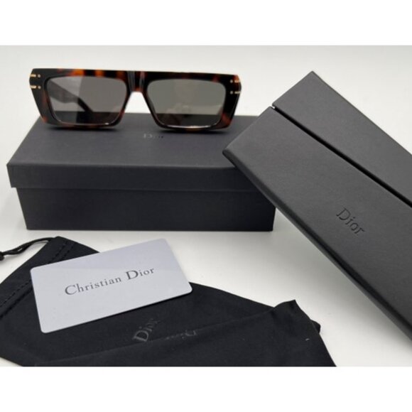 NWT-Christian Dior Signature S2U TortoiseSunglasses